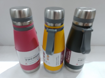 Vacuum water bottle